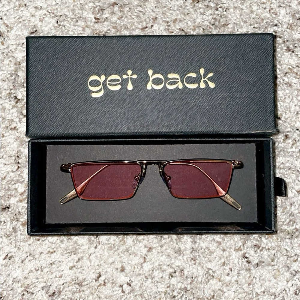 get back sunglasses!